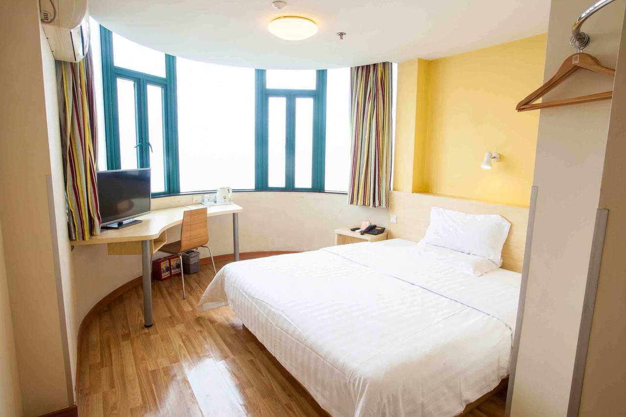 7Days Inn Beijing Xuanwumen Niujie Street Exterior photo